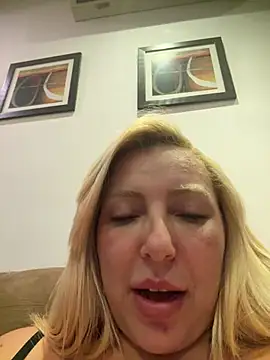 Snapshot of melisboa chatting on 07.14.26 melisboa online show from 07.14.26