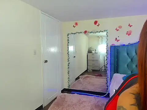 Snapshot of Aurora_sky9 chatting on 01.06.26 Aurora sky9 online show from 01.06.26