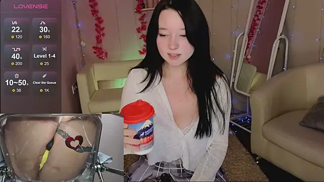 Hanako Rey online show from 12.04.25