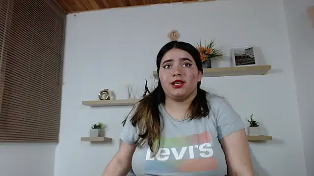 estrella gold online show from 12.20.25