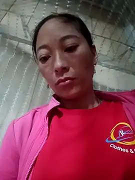 oanh-oanhbay online show from 11.18.25