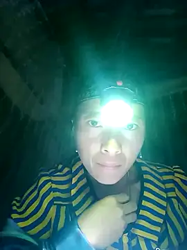 oanh-oanhbay online show from 11.20.25