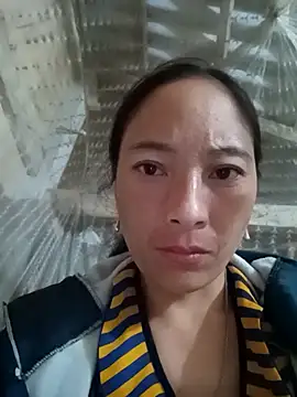 oanh-oanhbay online show from 11.26.25