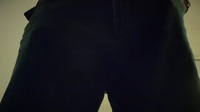 Snapshot of centerfieldshow chatting on 11.08.25 centerfieldshow online show from 11.08.25