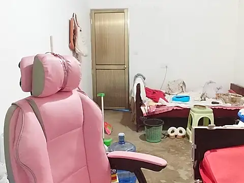 RebelAura online show from 11.05.25