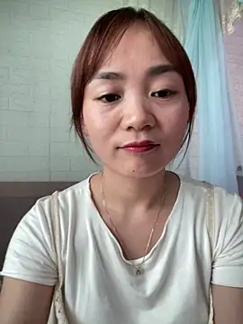 Snapshot of Bana-gibee chatting on 06.15.26 Bana-gibee online show from 06.15.26