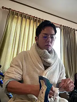 Snapshot of ippei0001 chatting on 02.03.26 ippei0001 online show from 02.03.26