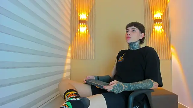 DANTE ARMSTRONG online show from 11.26.25