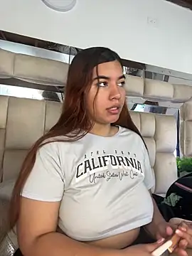 HotVoltage online show from 12.18.25