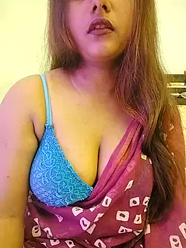 LoveLy-Soneya online show from 12.19.25