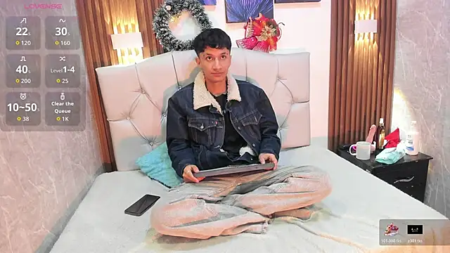 Elian Julian online show from 12.04.25