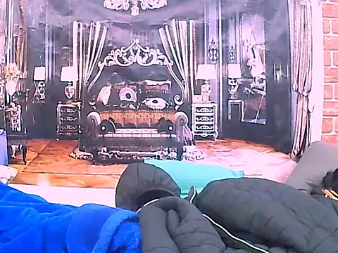 Snapshot of EbonyCurvy4u chatting on 11.07.25 EbonyCurvy4u online show from 11.07.25