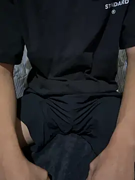 Snapshot of ilim111 chatting on 11.08.25 ilim111 online show from 11.08.25