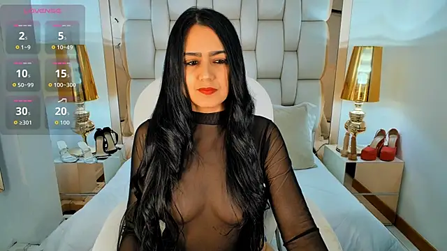Snapshot of Bella__carther chatting on 05.16.26 Bella carther online show from 05.16.26