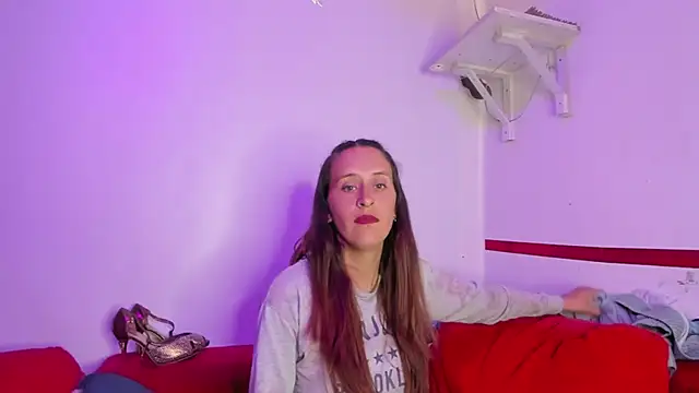 mia luna ed online show from 11.14.25