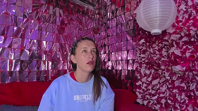 mia luna ed online show from 11.16.25