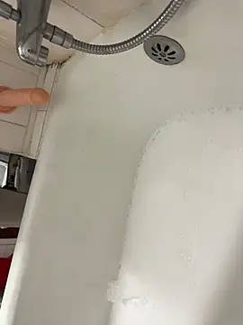 mihneaxxx online show from 11.23.25