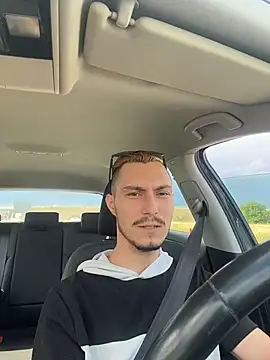 mihneaxxx online show from 06.14.26