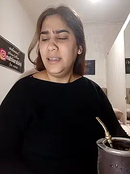 nahiarabiel33 online show from 06.02.26