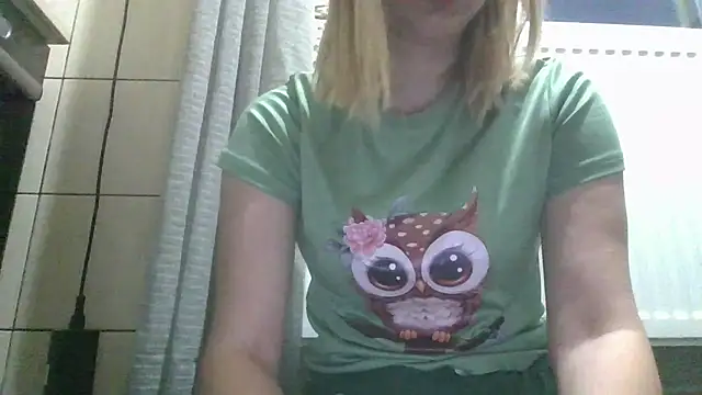 Snapshot of dirty_sasha00 chatting on 04.24.26 dirty sasha00 online show from 04.24.26