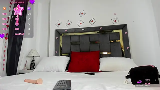 CatleyaSmith online show from 02.16.26