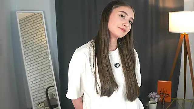 AriannaSemke online show from 11.06.25