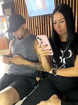 Brandon girls69hot online show from 11.06.25