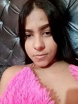 Snapshot of Rosa_Bella_87 chatting on 11.09.25 Rosa Bella 87 online show from 11.09.25