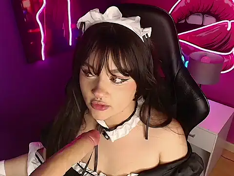  sarahRose online show from 05.08.26