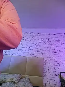 April Kay online show from 11.29.25