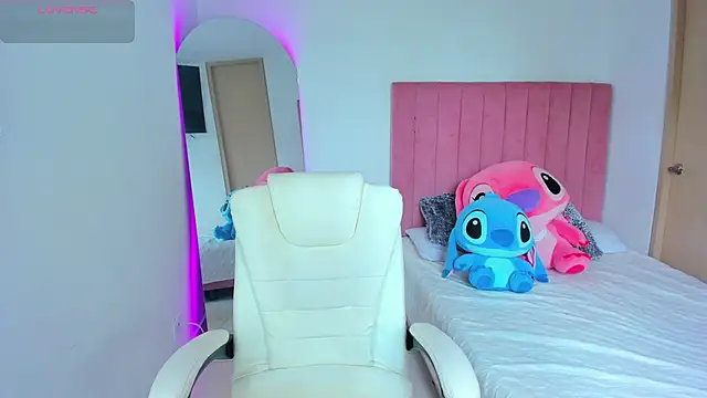 Janettcruz online show from 03.10.26