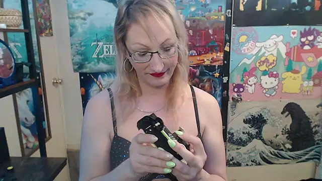 Savanah Banana  online show from 03.13.26