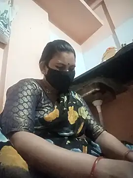 Chinki pande online show from 02.18.26