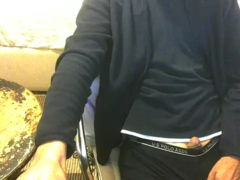 Snapshot of ellsaBunny chatting on 11.25.25 ellsaBunny online show from 11.25.25
