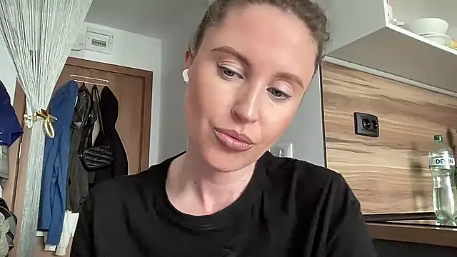 Ameli8 online show from 04.17.26