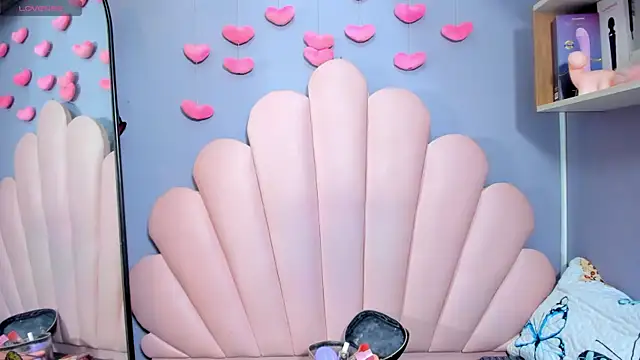 Snapshot of luci_miller chatting on 02.20.26 luci miller online show from 02.20.26