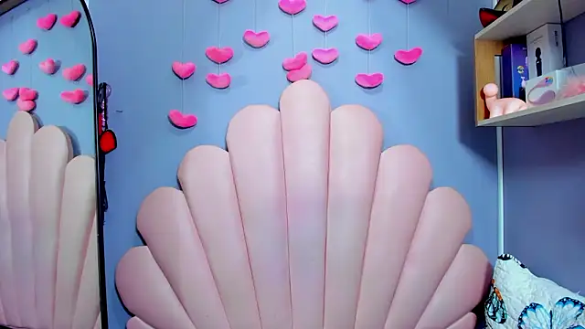 luci miller online show from 03.17.26