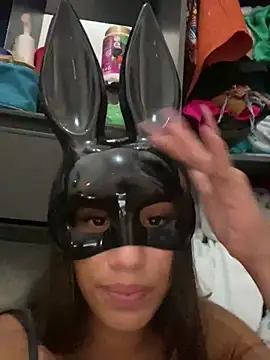 Snapshot of Mari2419 chatting on 11.06.25 Mari2419 online show from 11.06.25