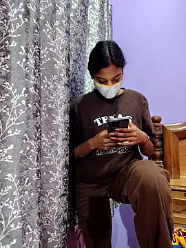 Student12th online show from 11.24.25