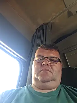 Snapshot of Grase44 chatting on 03.17.26 Grase44 online show from 03.17.26