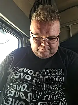 Snapshot of Grase44 chatting on 03.22.26 Grase44 online show from 03.22.26