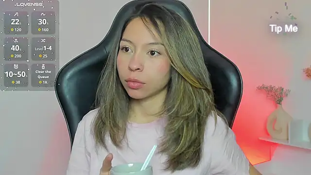 LuluuBerry online show from 11.19.25