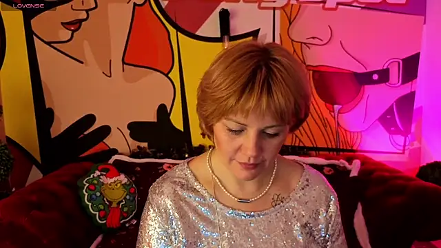 Snapshot of AmaraNights chatting on 01.09.26 AmaraNights online show from 01.09.26