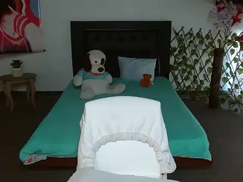 Snapshot of LuluKiss_ chatting on 02.09.26 LuluKiss online show from 02.09.26