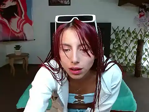 Snapshot of LuluKiss_ chatting on 02.13.26 LuluKiss online show from 02.13.26