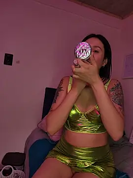 Natali 12 online show from 11.23.25