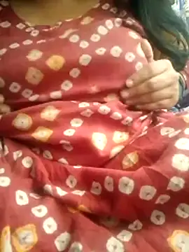 Snapshot of angelboudi0592 chatting on 11.07.25 angelboudi0592 online show from 11.07.25