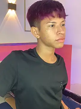 Tessachains 2  online show from 11.10.25