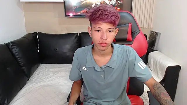 Tessachains 2  online show from 11.17.25