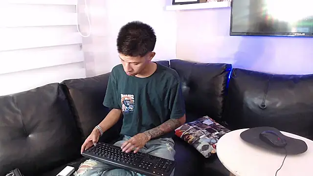 Tessachains 2  online show from 01.09.26